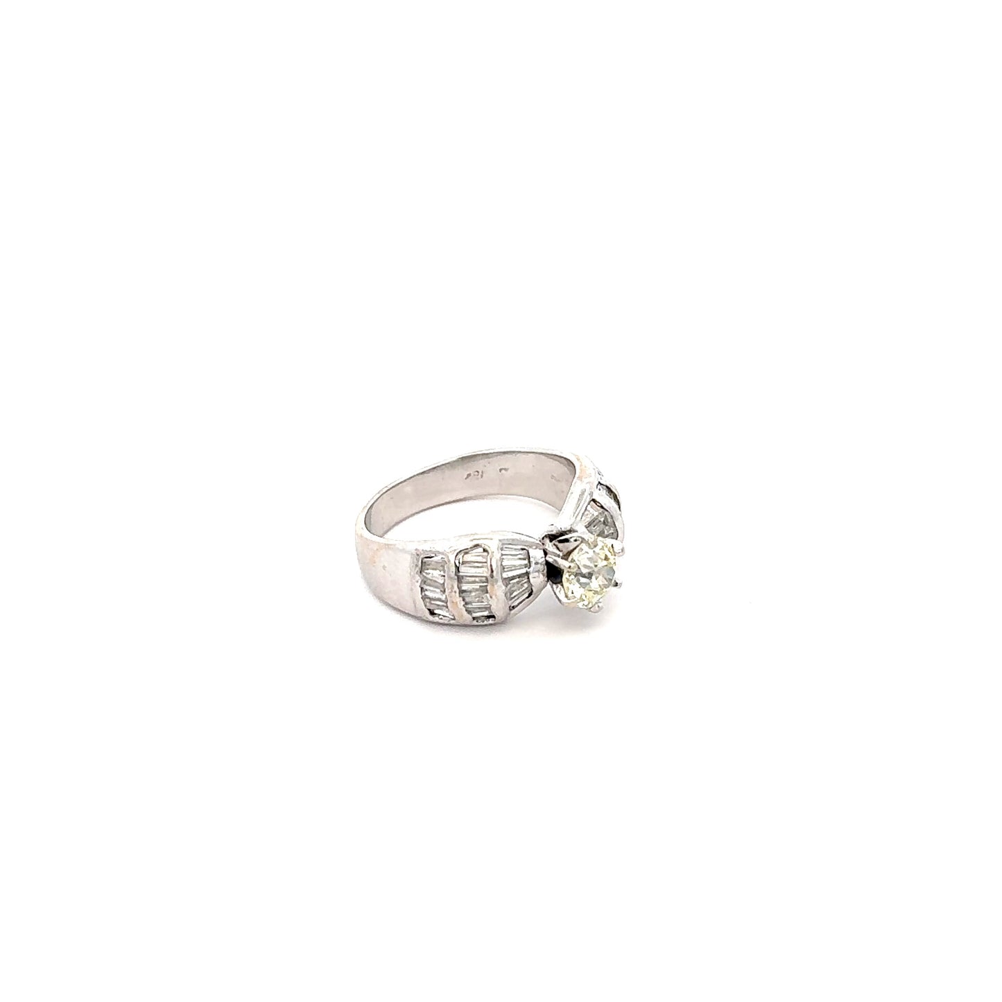 White Gold Diamond Ring 18k, 5.6g